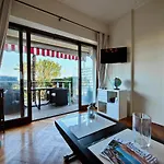 아파트 Le Jardin Ascot By Booking Guys *