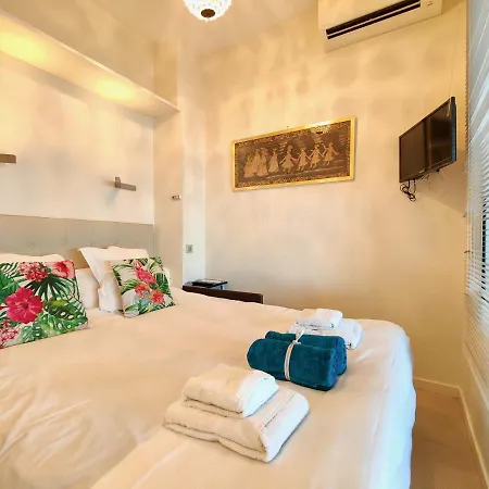 Apartment Le Jardin Ascot By Booking Guys