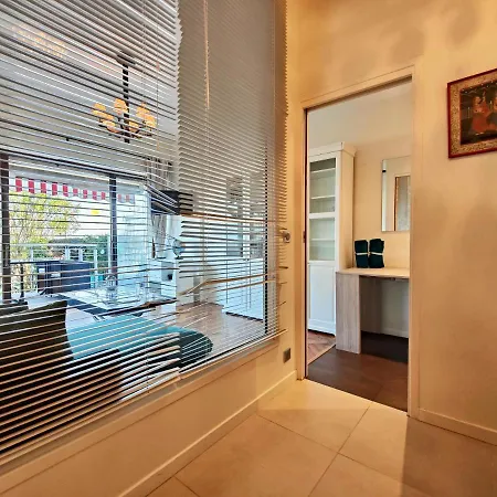 Le Jardin Ascot By Booking Guys 아파트 *