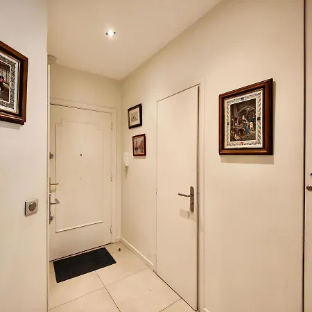 Apartment Le Jardin Ascot By Booking Guys